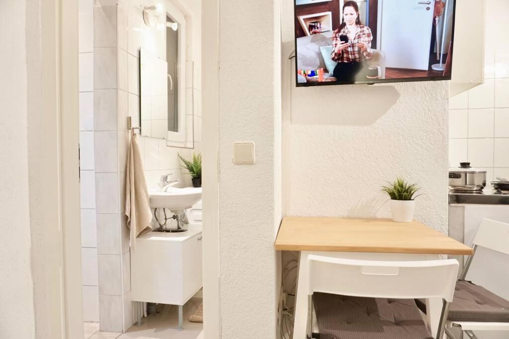 Gemutliches Kleines Studio-Apartment In Top Lage Nahe Karlsruhe Innenstadt Mit Klimaanlage Buitenkant foto