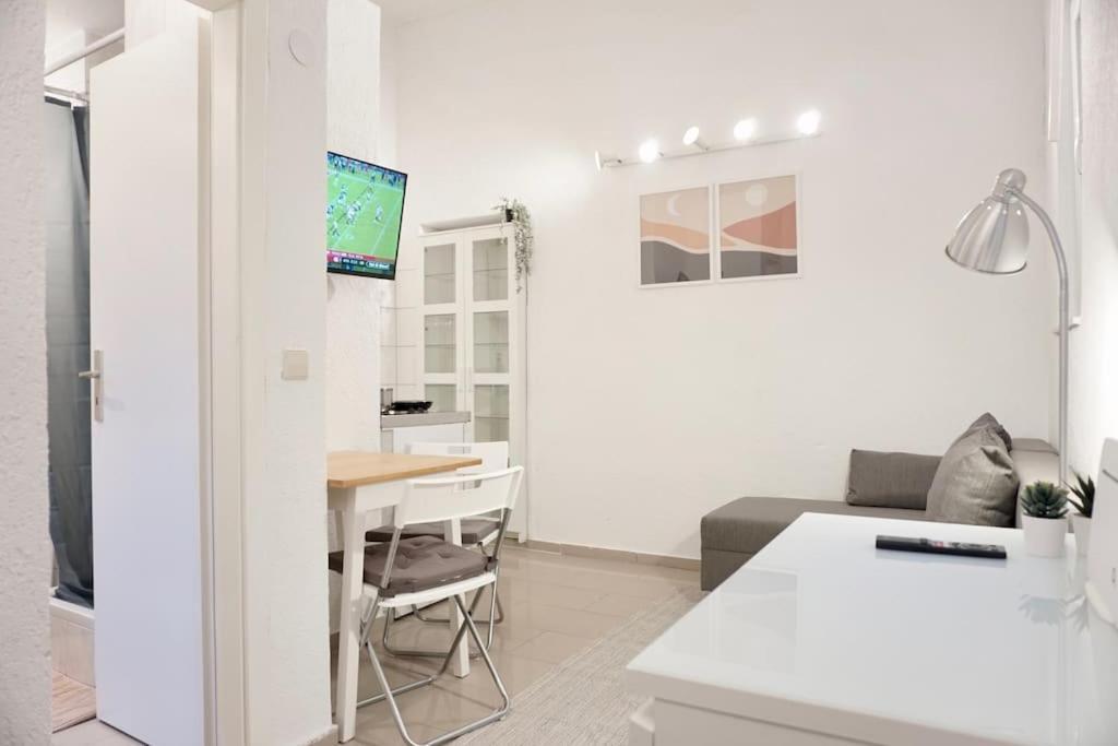 Gemutliches Kleines Studio-Apartment In Top Lage Nahe Karlsruhe Innenstadt Mit Klimaanlage Buitenkant foto